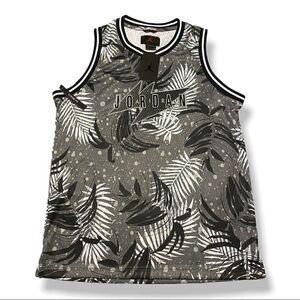 Nike Air Jordan Wings “Floral” Jersey Top size Medium